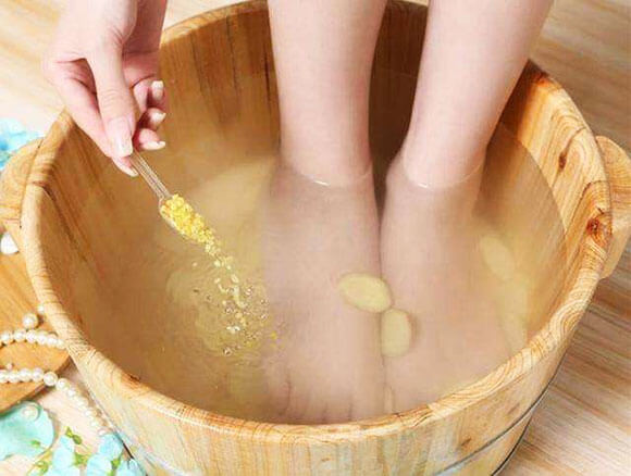 女人每天泡脚的好处