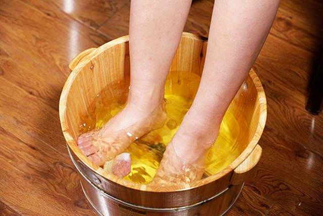生姜泡脚可以天天泡吗